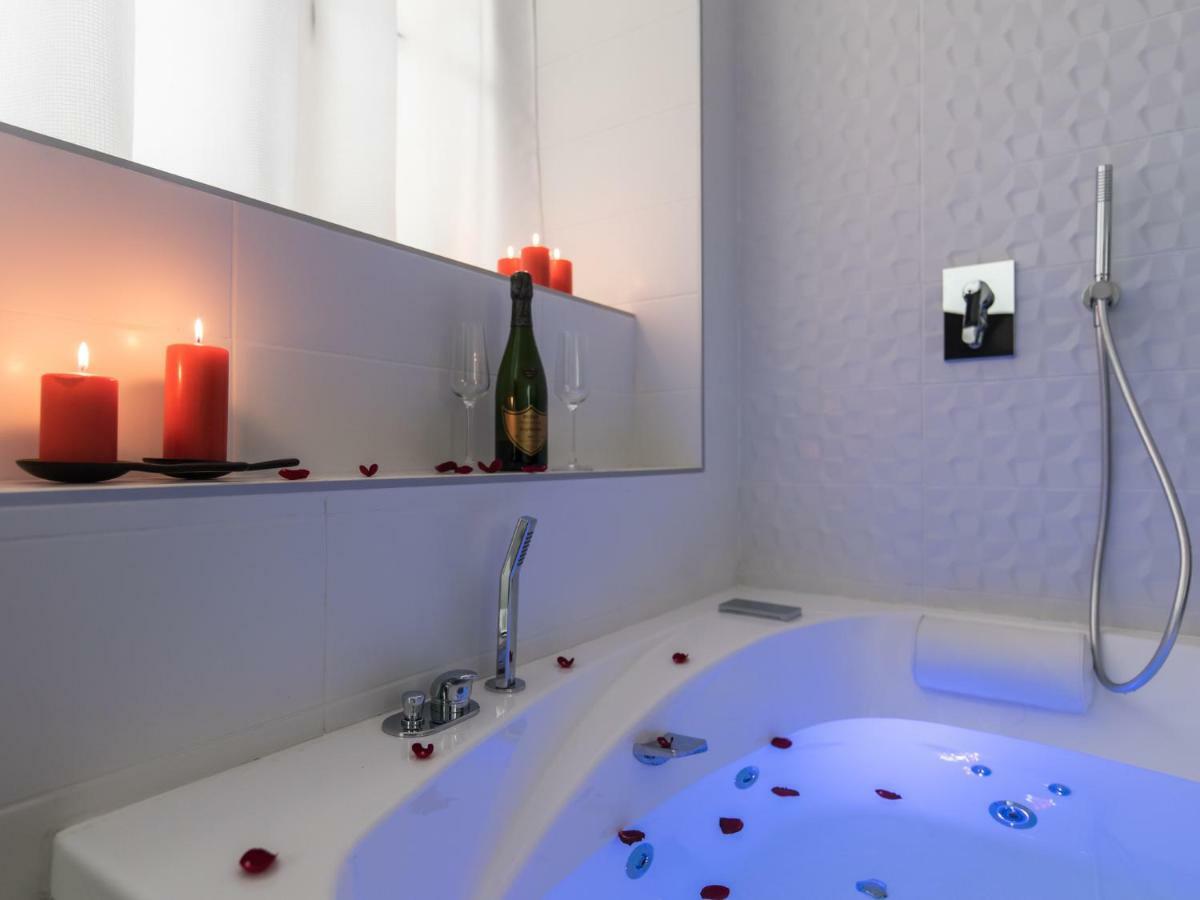 Luxury Studio & Spa-Lyon Centre Zewnętrze zdjęcie