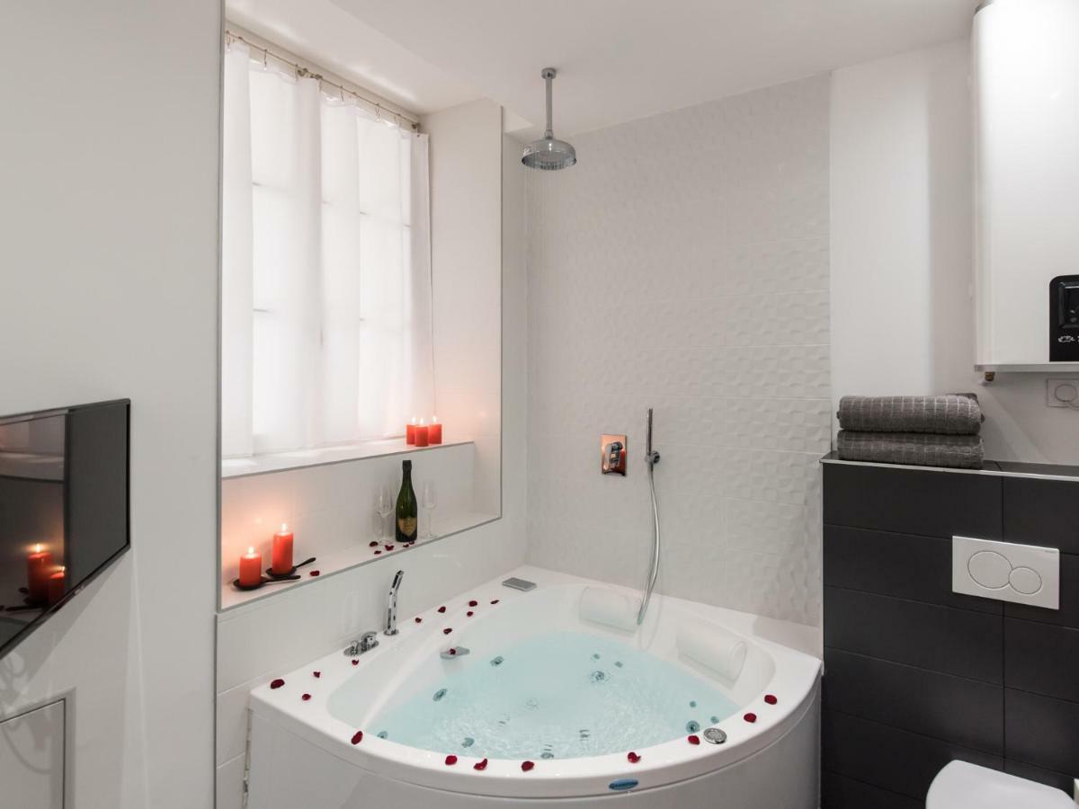 Luxury Studio & Spa-Lyon Centre Zewnętrze zdjęcie