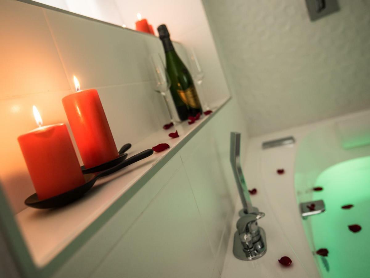 Luxury Studio & Spa-Lyon Centre Zewnętrze zdjęcie